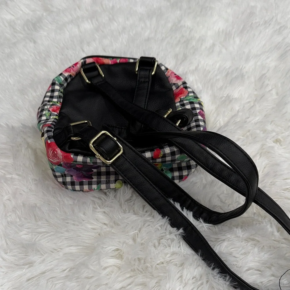 Betsey Johnson Floral Dog Backpack - Black, White, Pink